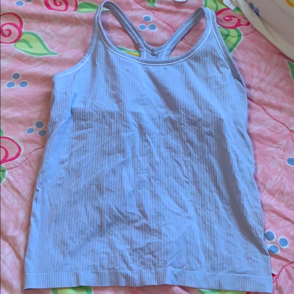 Lavender/grey lulu tank size 10 with pads